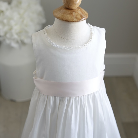 Strasburg Dress NWOT Ivory Girls size 3 Summer, Wedding, Beach Portrait - Picture 3 of 5